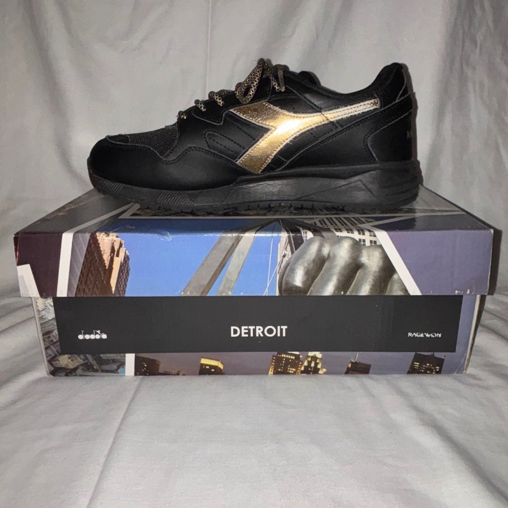 Raekwon x Diadora N9002 'Detroit" Mens 9.5 Black and gold